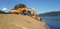Берегоукрепление. DOOSAN SOLAR 255LC